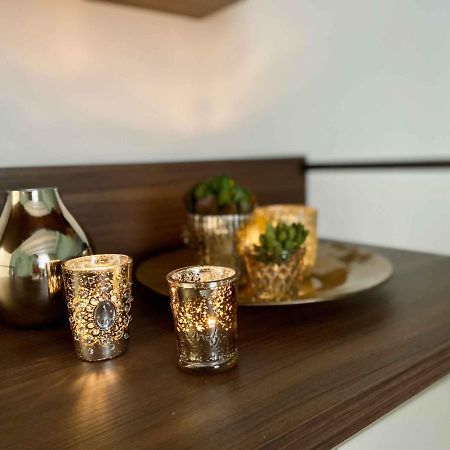 Volto Corte Farina Apartments - Luxury Lofts Верона Екстериор снимка