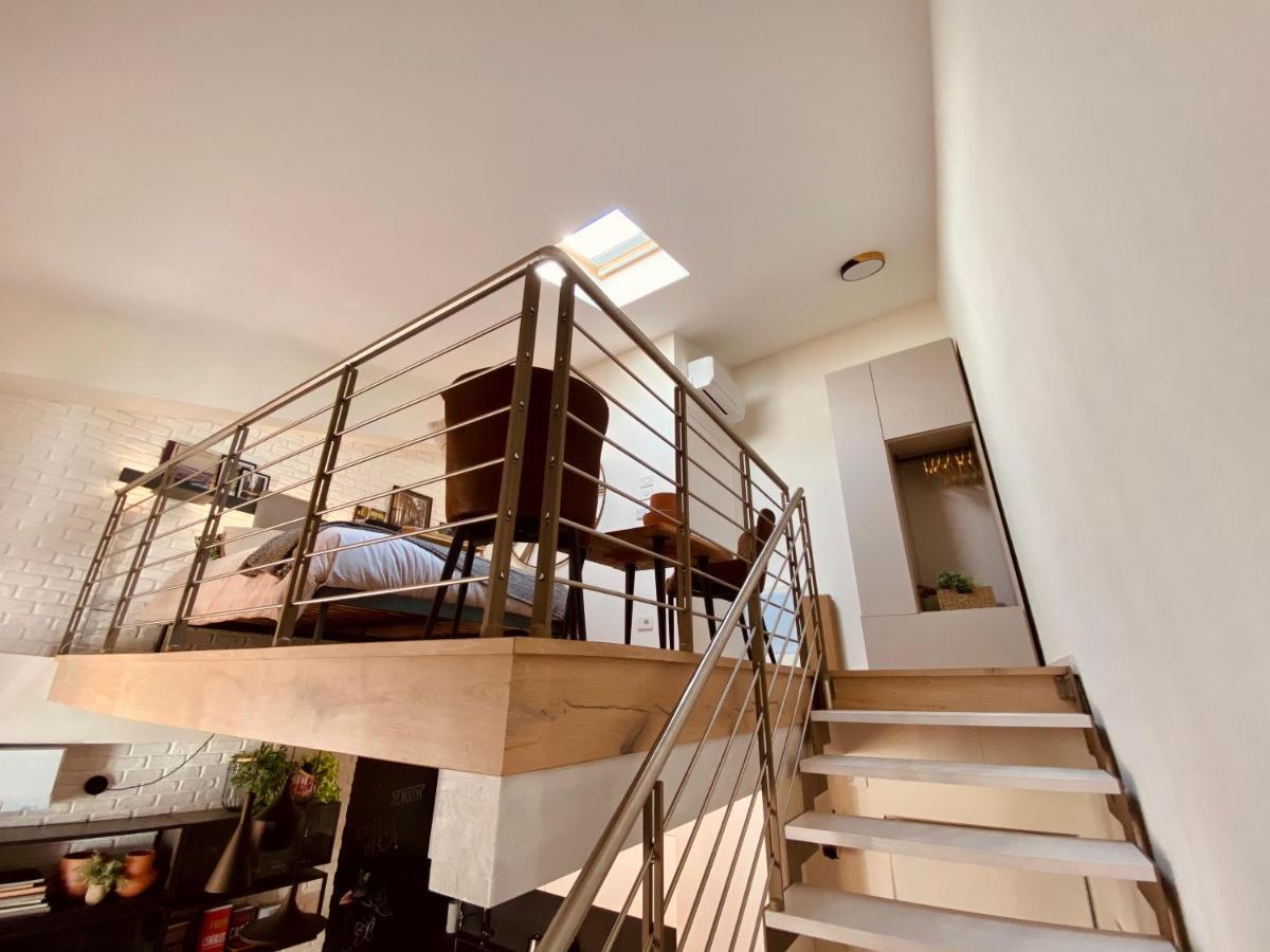 Volto Corte Farina Apartments - Luxury Lofts Верона Екстериор снимка