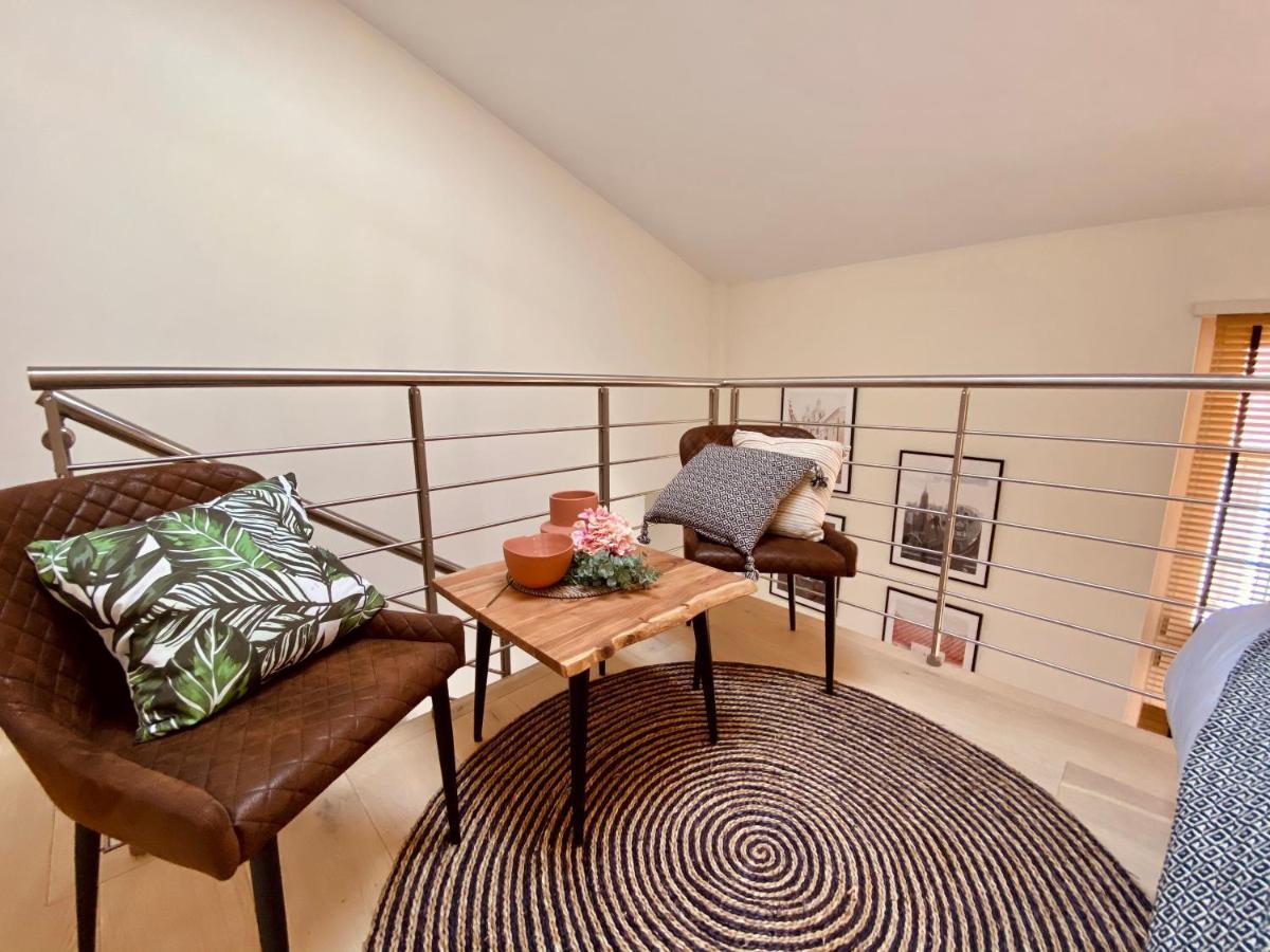 Volto Corte Farina Apartments - Luxury Lofts Верона Екстериор снимка