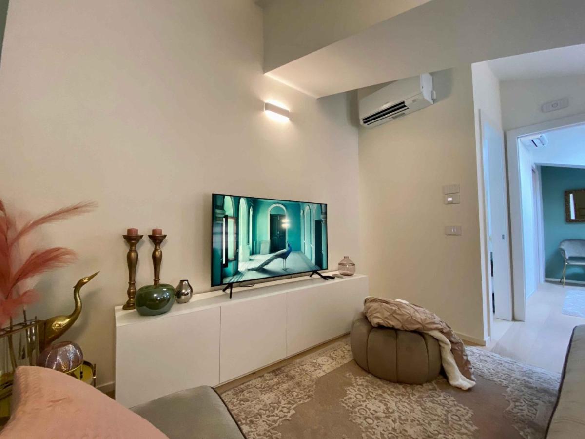 Volto Corte Farina Apartments - Luxury Lofts Верона Екстериор снимка